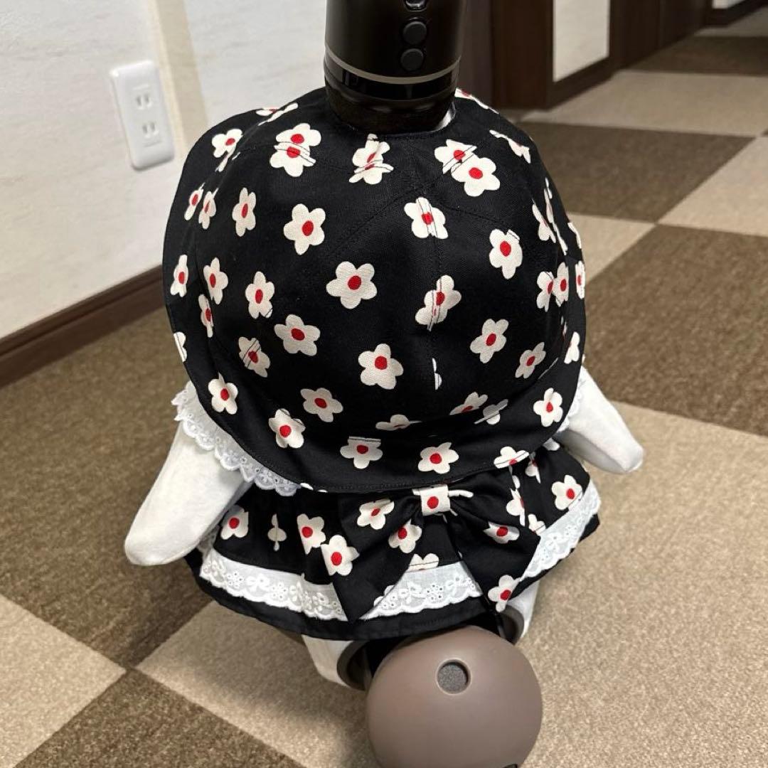 ラボット LOVOT 服 ホワイトフラワー ブラック襟付きワンピース＆帽子セット