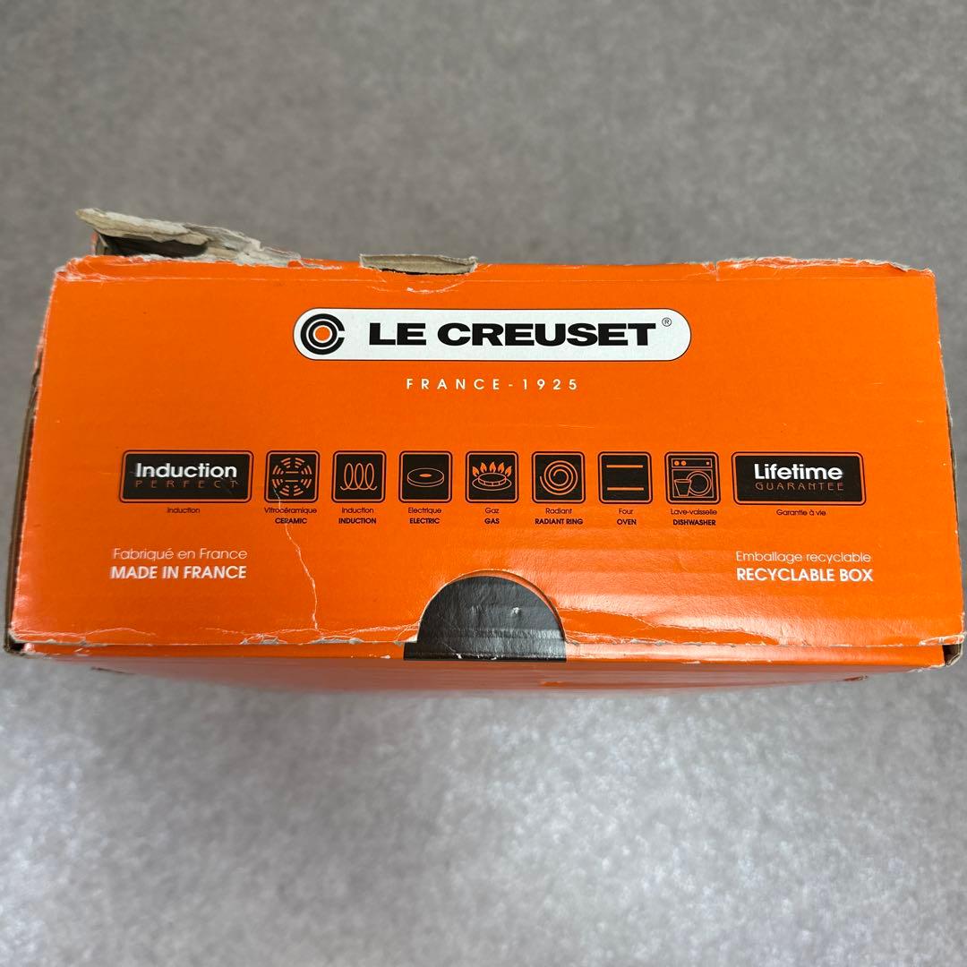 LE CREUSET ルクルーゼ ココット ロンド チェリーレッド 22cm