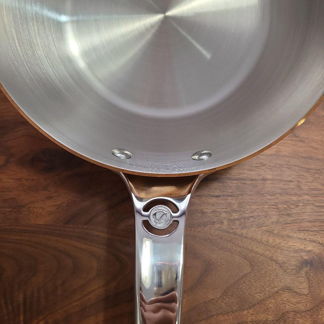 【在庫僅少！】フランス製deBuyerIH対応20センチ銅ソテーパン蓋付