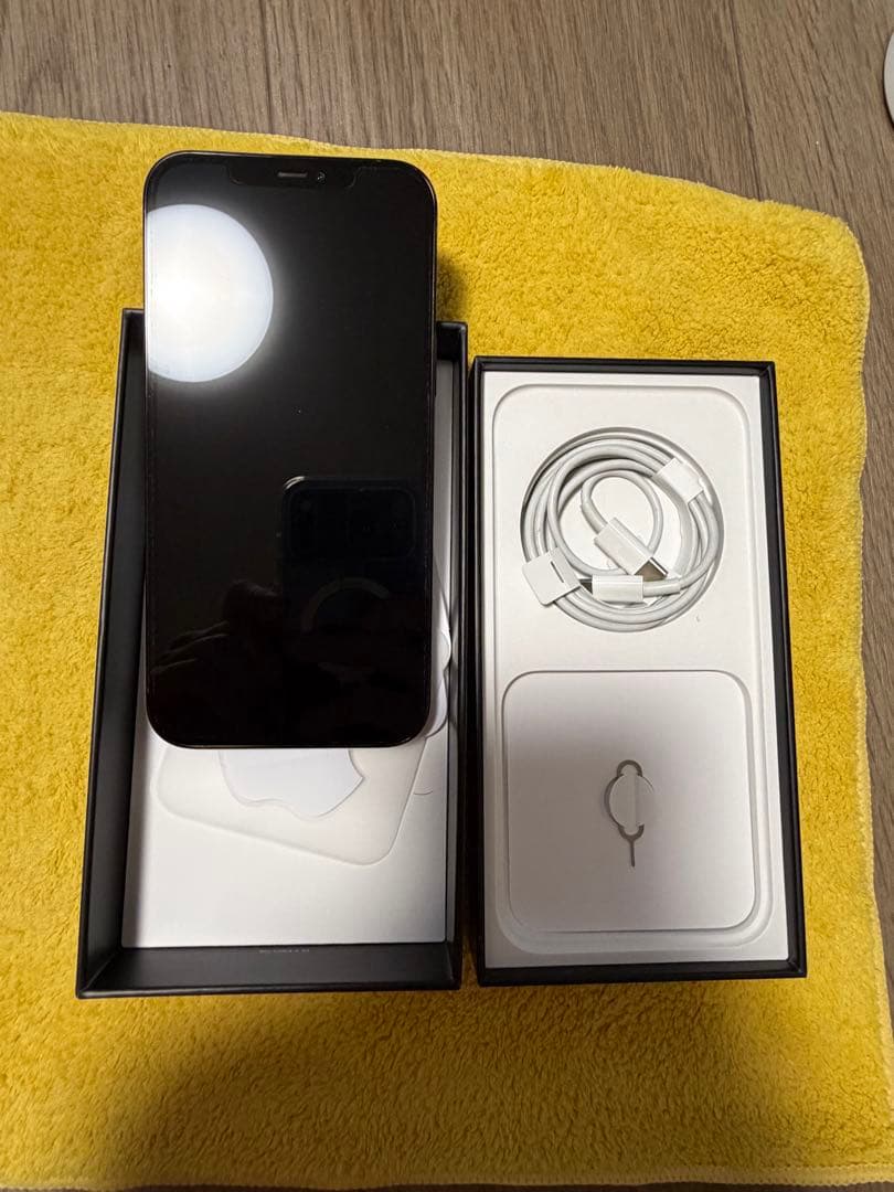 スマートフォン本体 Apple iPhone 12 Pro MAX256 GB