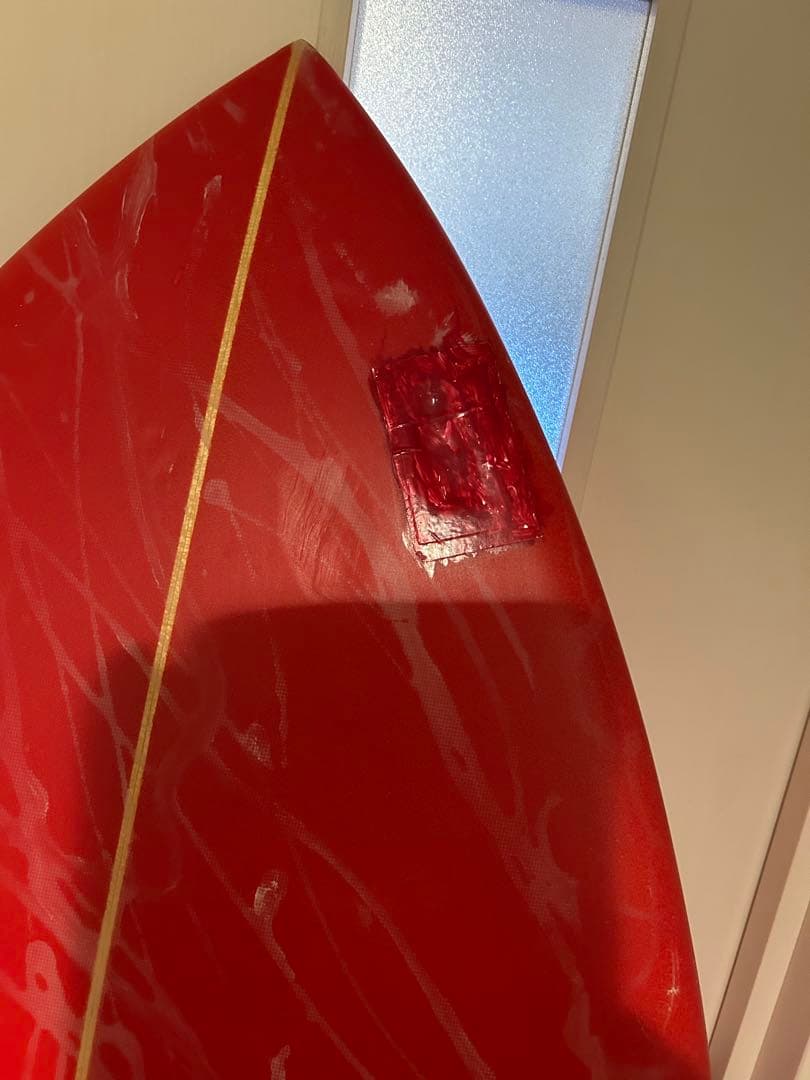 ジャスティスサーフボード　5.11 レッド ストライプデザイン ショートボード