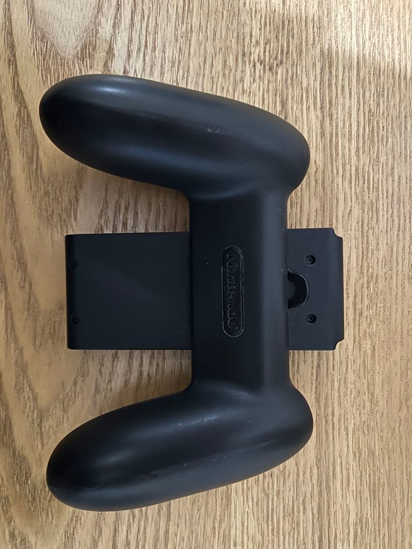 Nintendo Switch 本体　Joy-Con無し