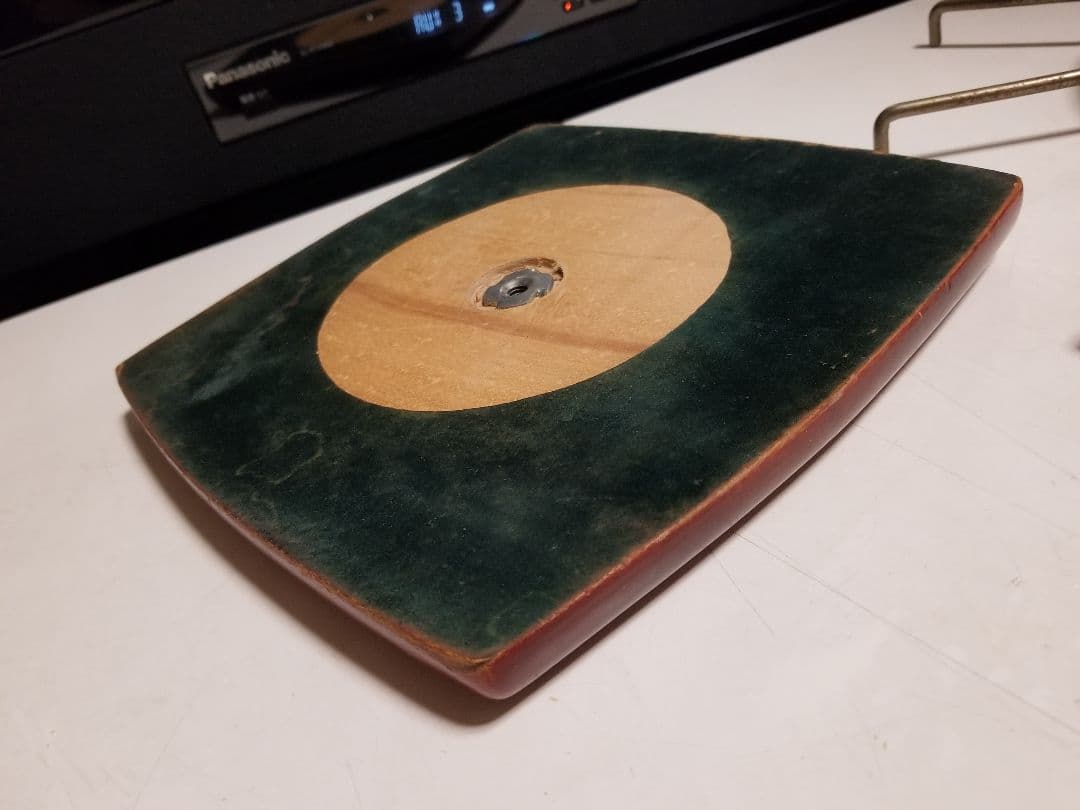 英国　バーバリー　非売品　店舗什器　ウッド　アクセサリー　ディスプレイ　ラック