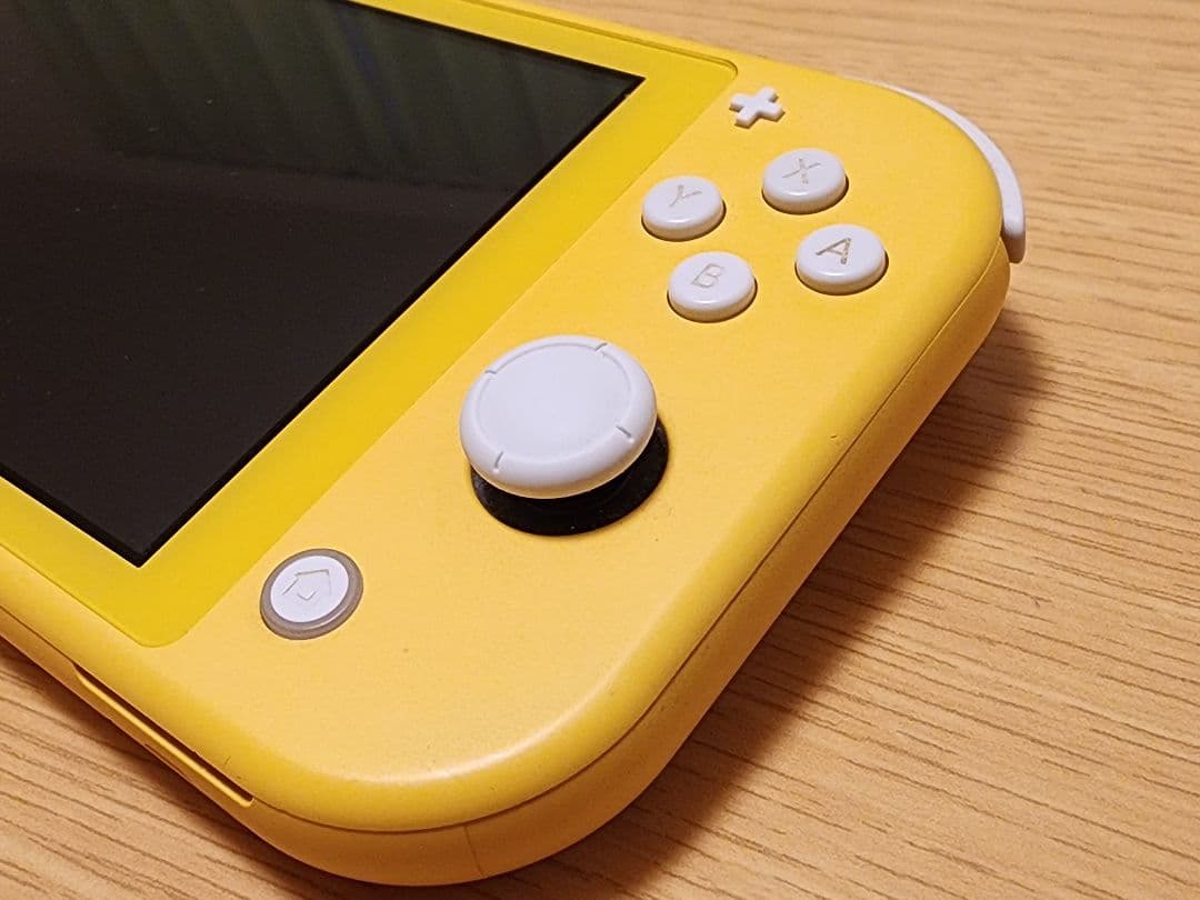 Nintendo Switch Lite イエロー 本体 ACアダプター&箱付き