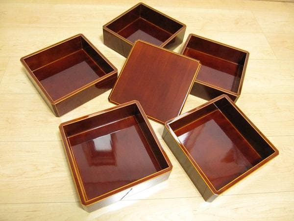 新品　飛騨高山　伝統工芸　飛騨春慶　豪華 五段重箱　角重　木箱付き