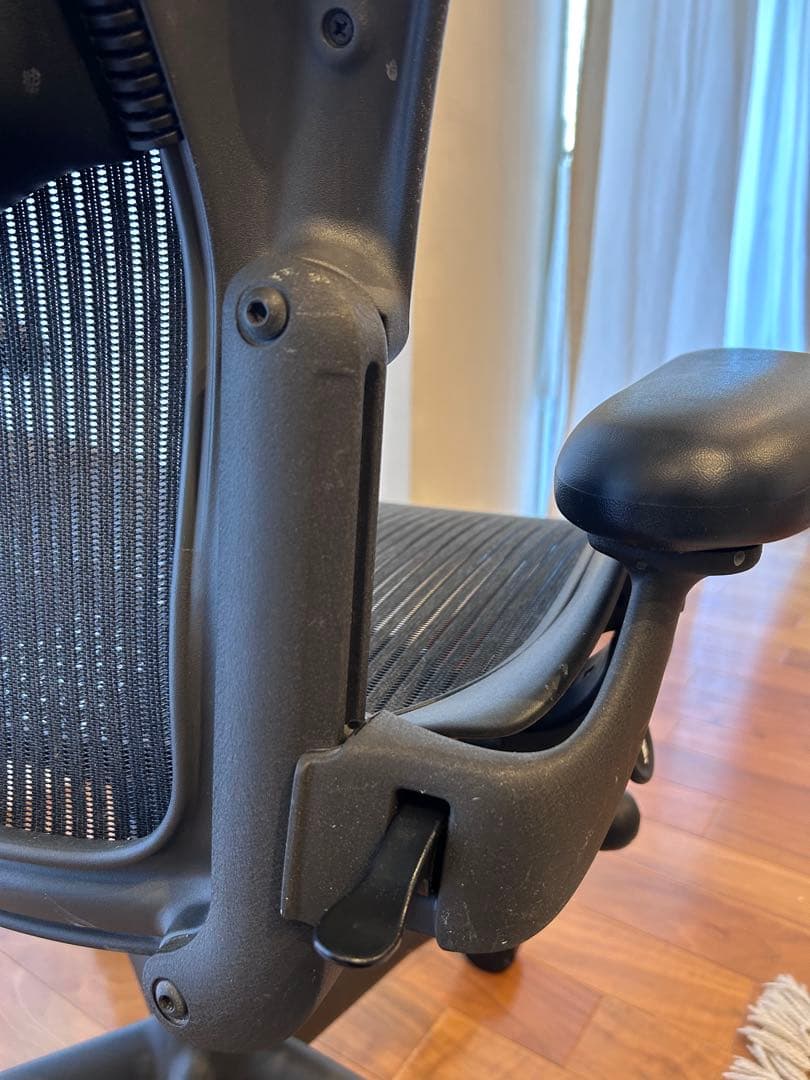 アーロンチェア