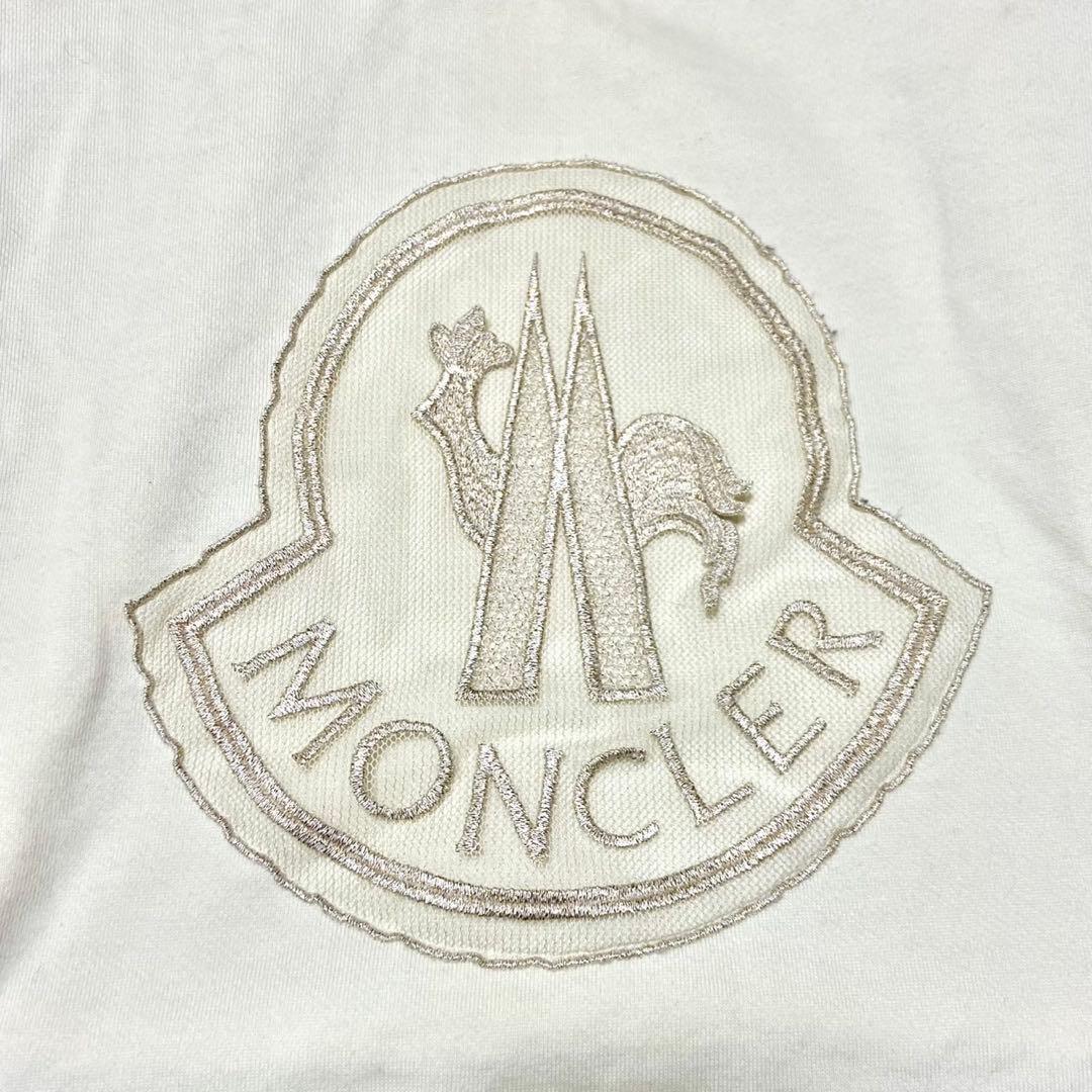 【美品】モンクレール ロゴプリント クロップド丈 トレーナー ホワイト サイズS