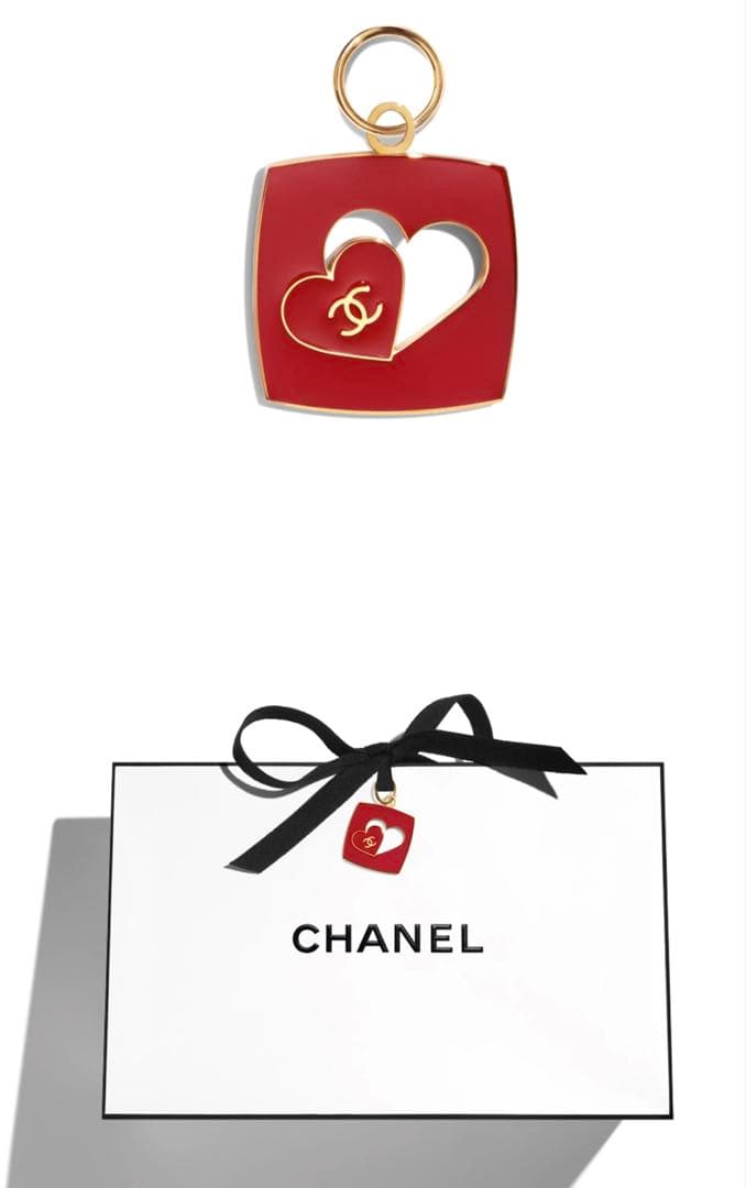 シャネル CHANEL 2026 バレンタイン チャーム 10個 ノベルティ 赤
