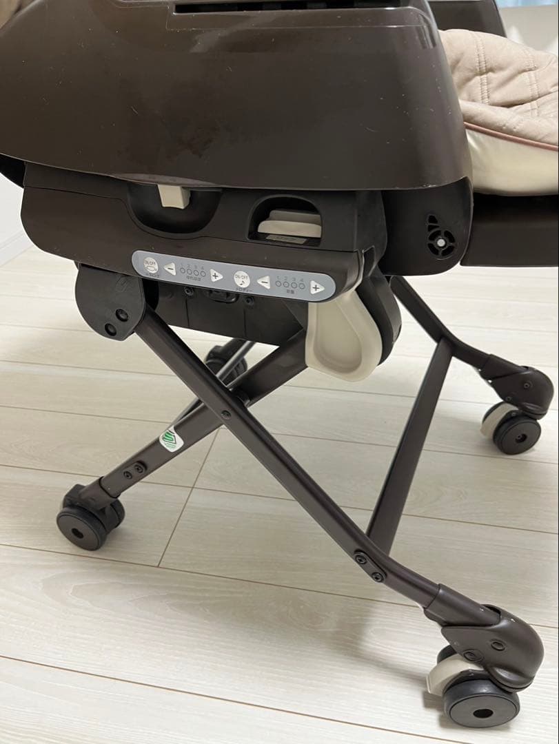 ネムリラ AUTO SWING Simplight