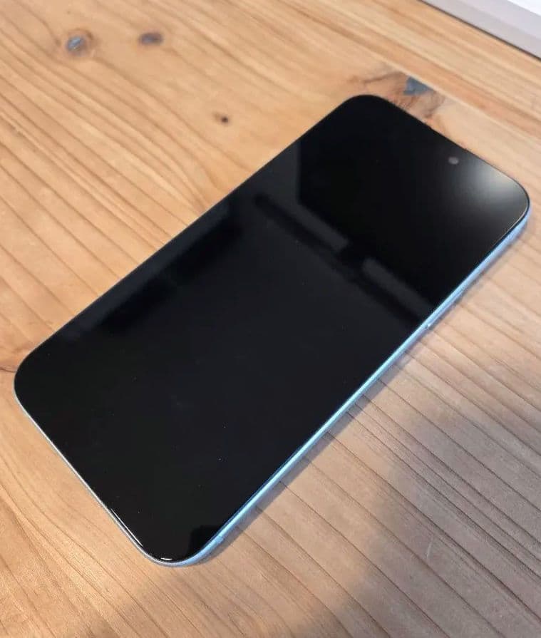 【箱付き美品】Apple iPhone 15plus SIMフリー グリーン