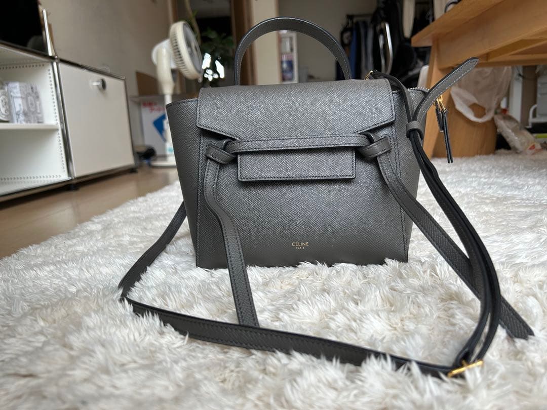 CELINE グレー ショルダーバッグ