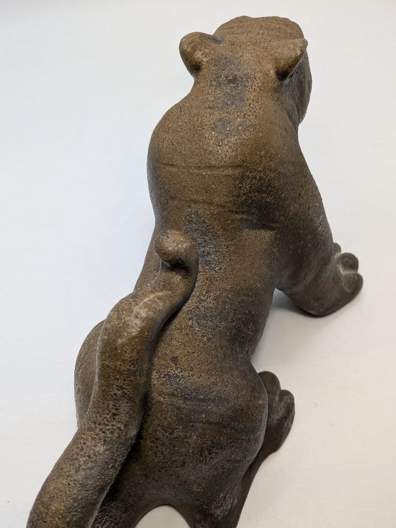 岡山県重要無形文化財 浦上善次 備前焼 寅 共箱共布栞 虎 トラ 干支置物 陶彫