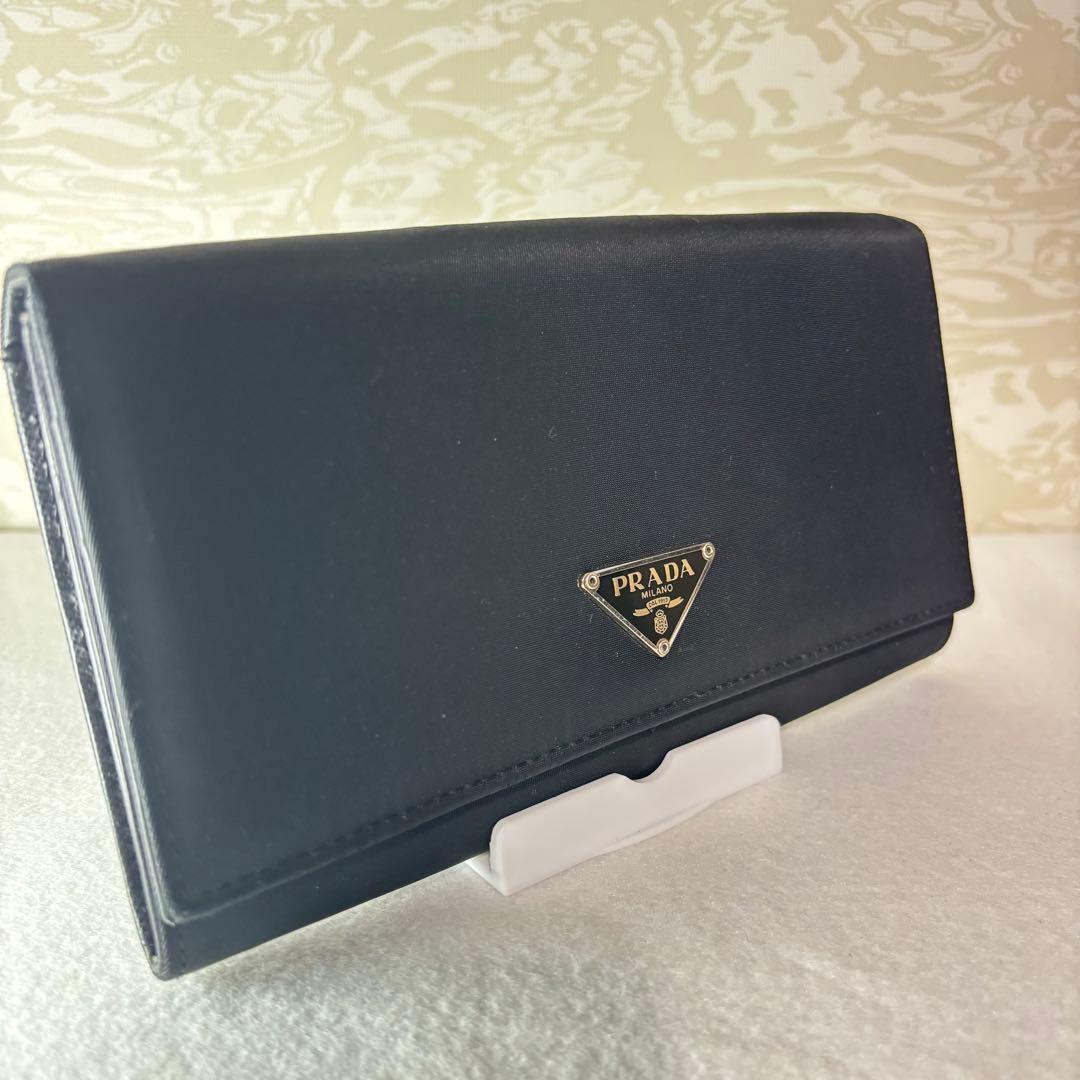 美品　PRADA プラダ　ブラック ナイロン　長財布　二つ折り財布