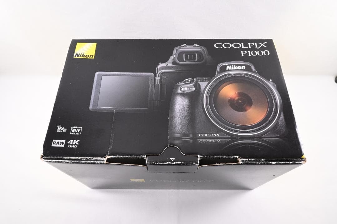 【ほぼ新品】 ニコン　Nikon COOLPIX P1000