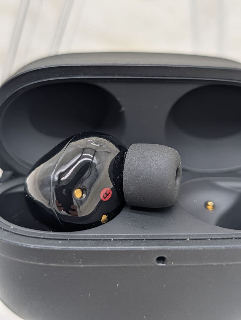 8500円●ソニー WF−1000XM5 ワイヤレスイヤフォン カナル型右側のみ