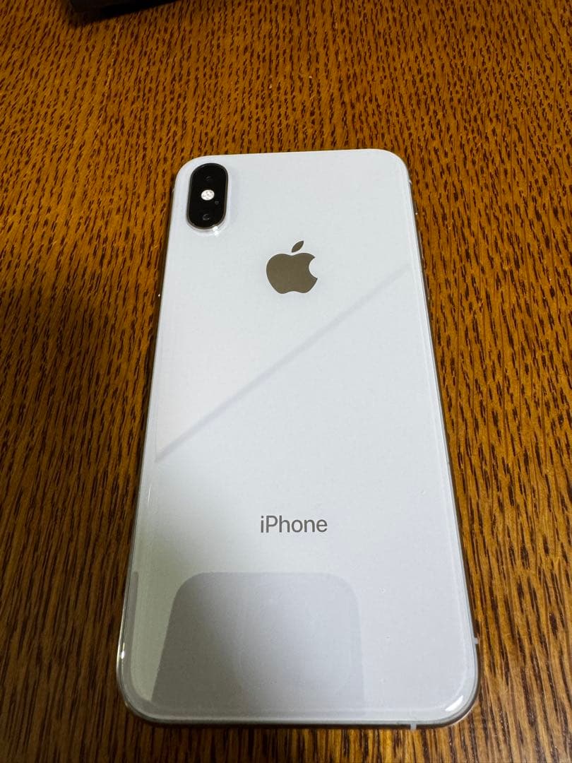 Apple iPhone Xsホワイト 256GB