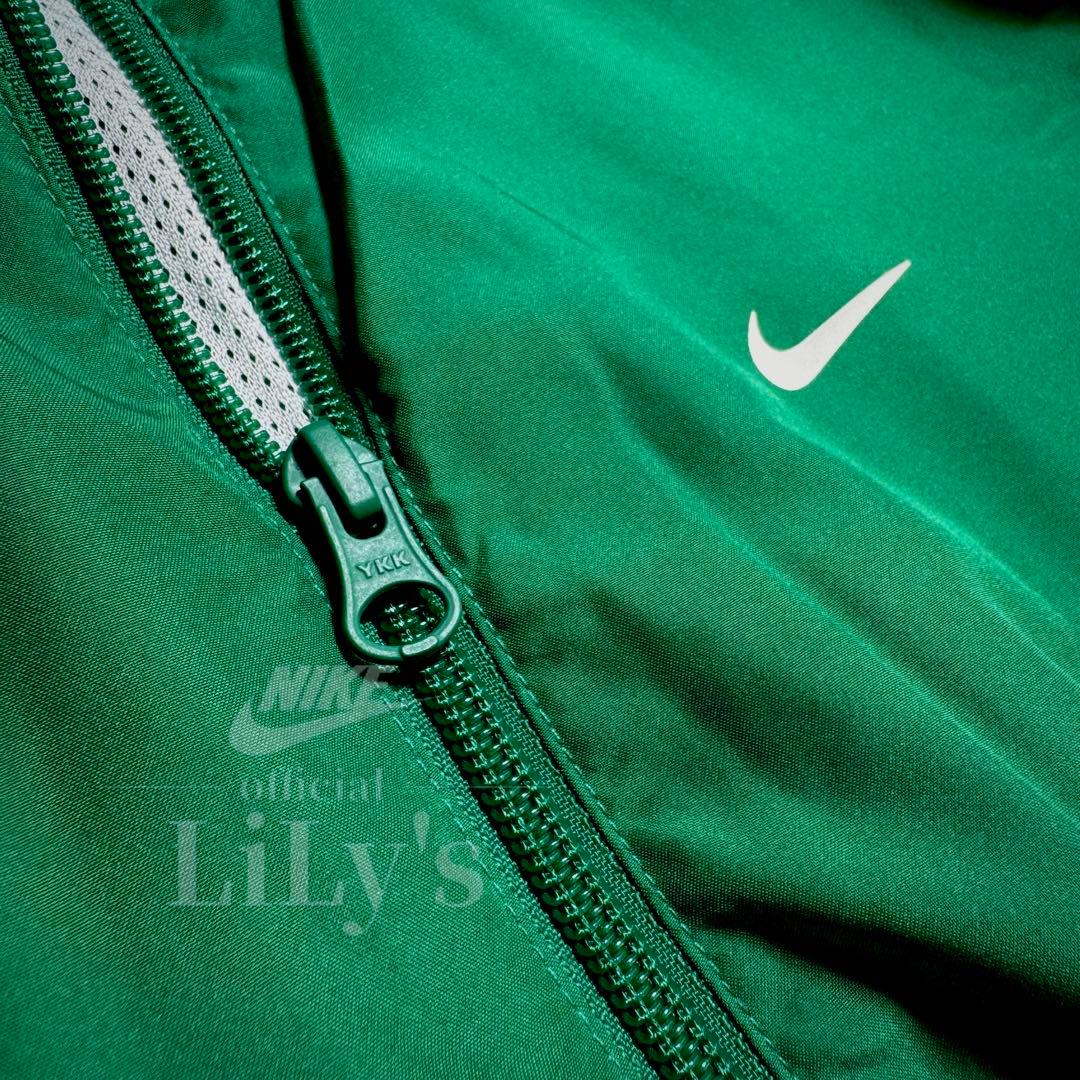 【２ＸＬサイズ】新品未使用　NIKE上下セットアップ ウーブン　ナイキ　グリーン