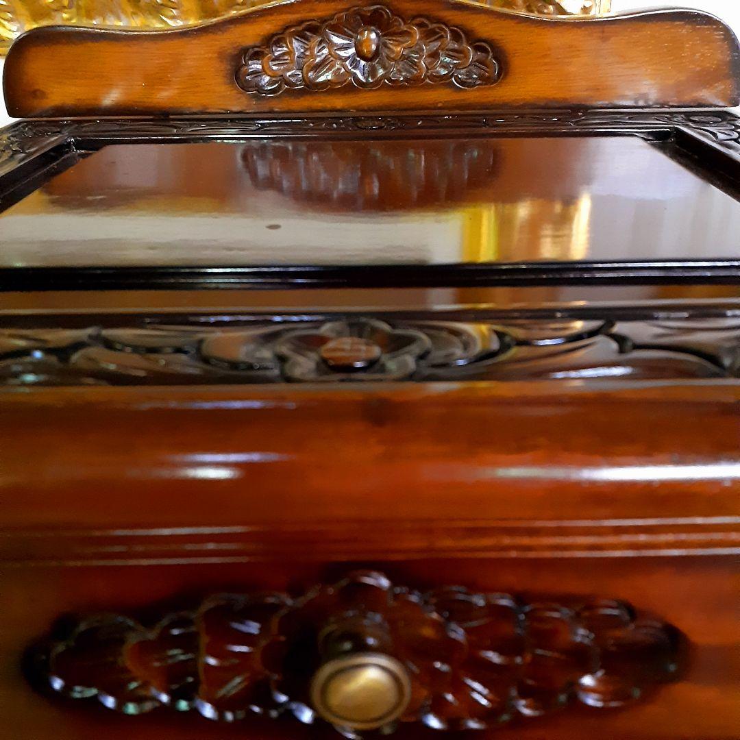 世界三大銘木　マホガニー仕様　カリブの宝『引き出し付マガジンラック』　手彫り彫刻