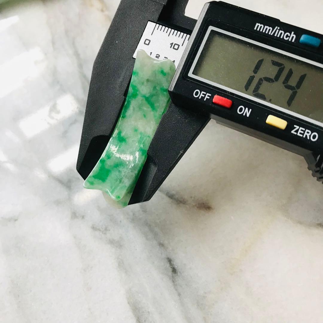 【O1190-001】翡翠　ミャンマー産　一点もの　インテリア　お箸　箸立て