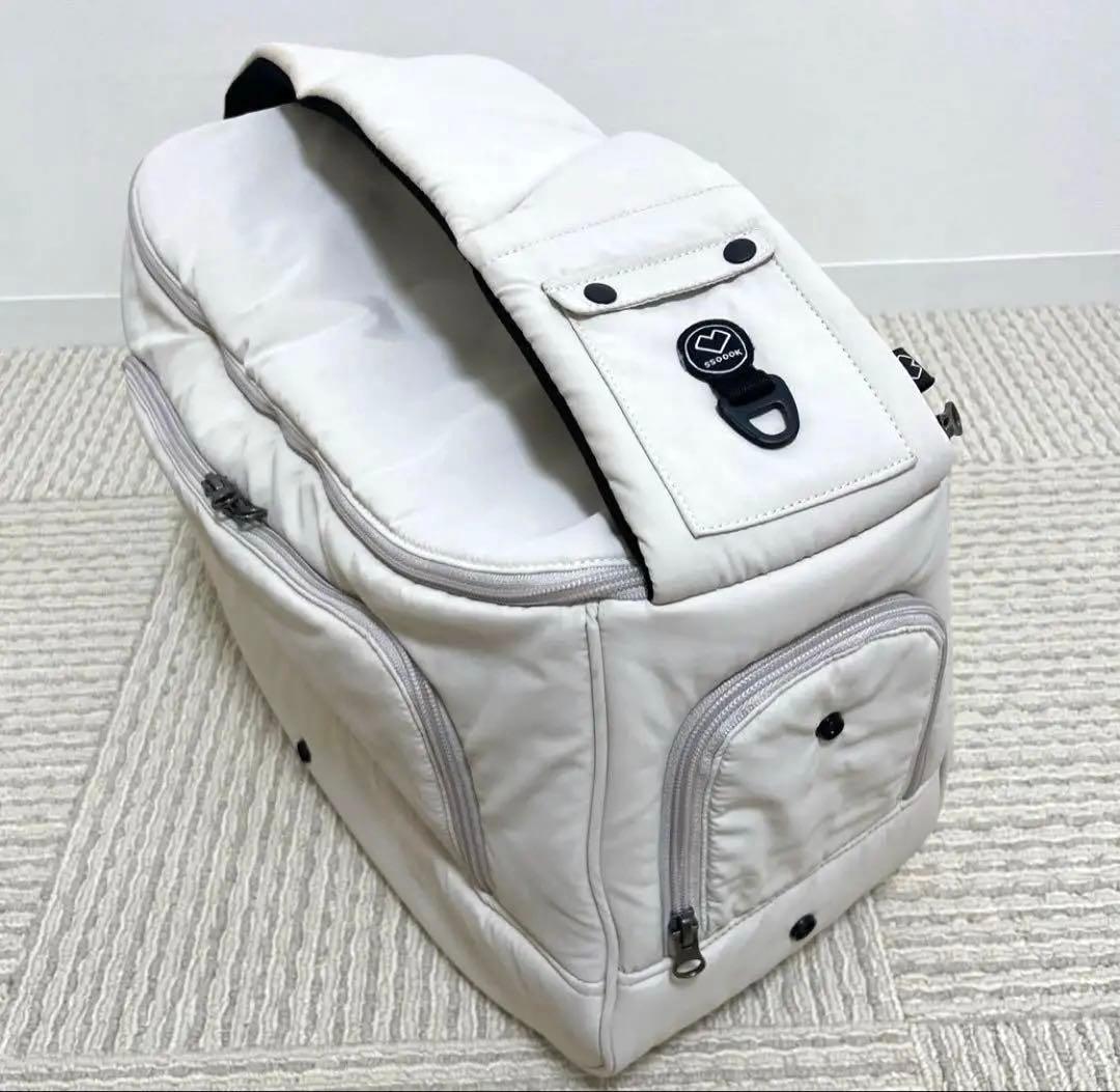 ssoook スリングバッグ Mサイズ 右側