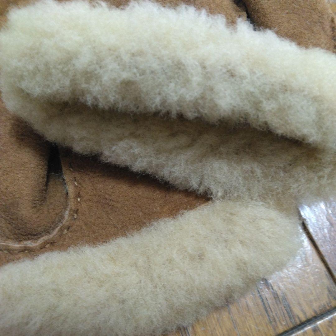 めろんぱんさん専用　　　　　アグ　　手袋