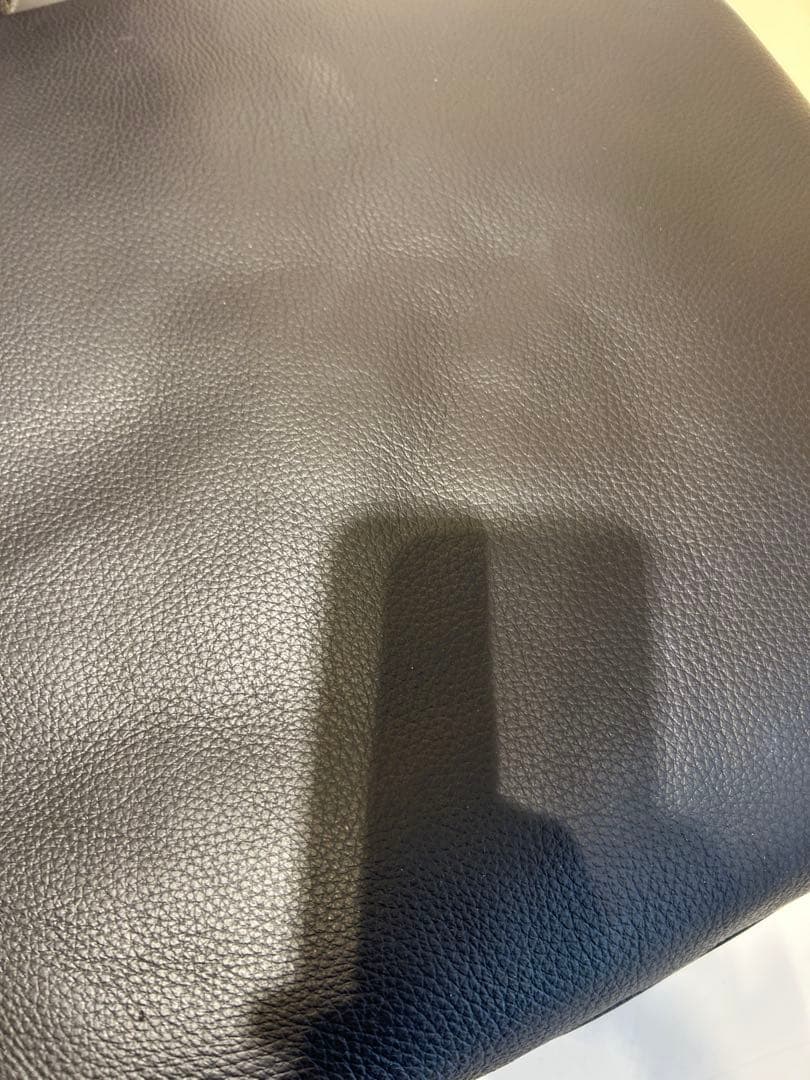 388　arflex　MIO　クッション　HRO　牛革　40×40　展示品