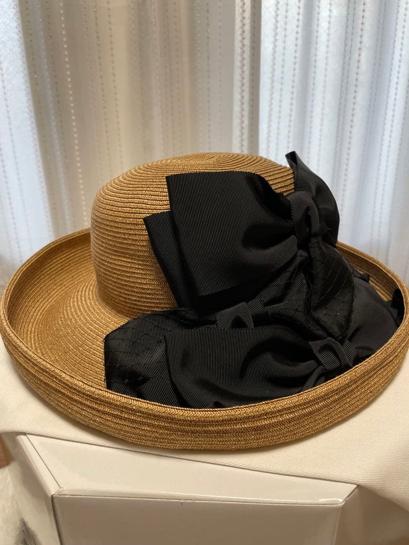 ✨新品未使用品　ビューランス　帽子　ハット ビックリボン