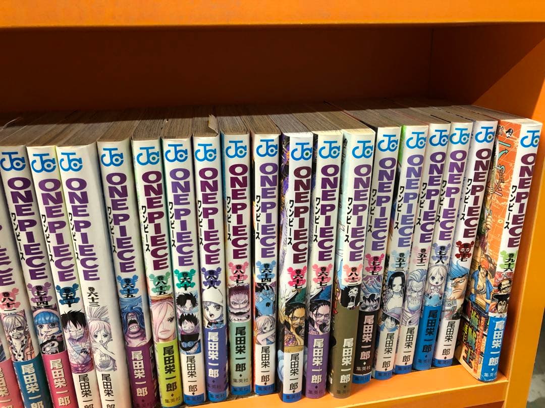 コ*ー様 漫画ワンピース140冊以上セット