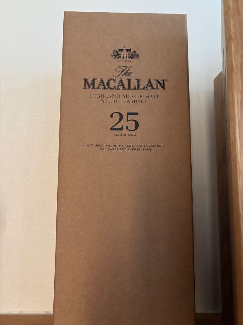ザ・マッカラン25年シェリーオーク43%700ml2021年