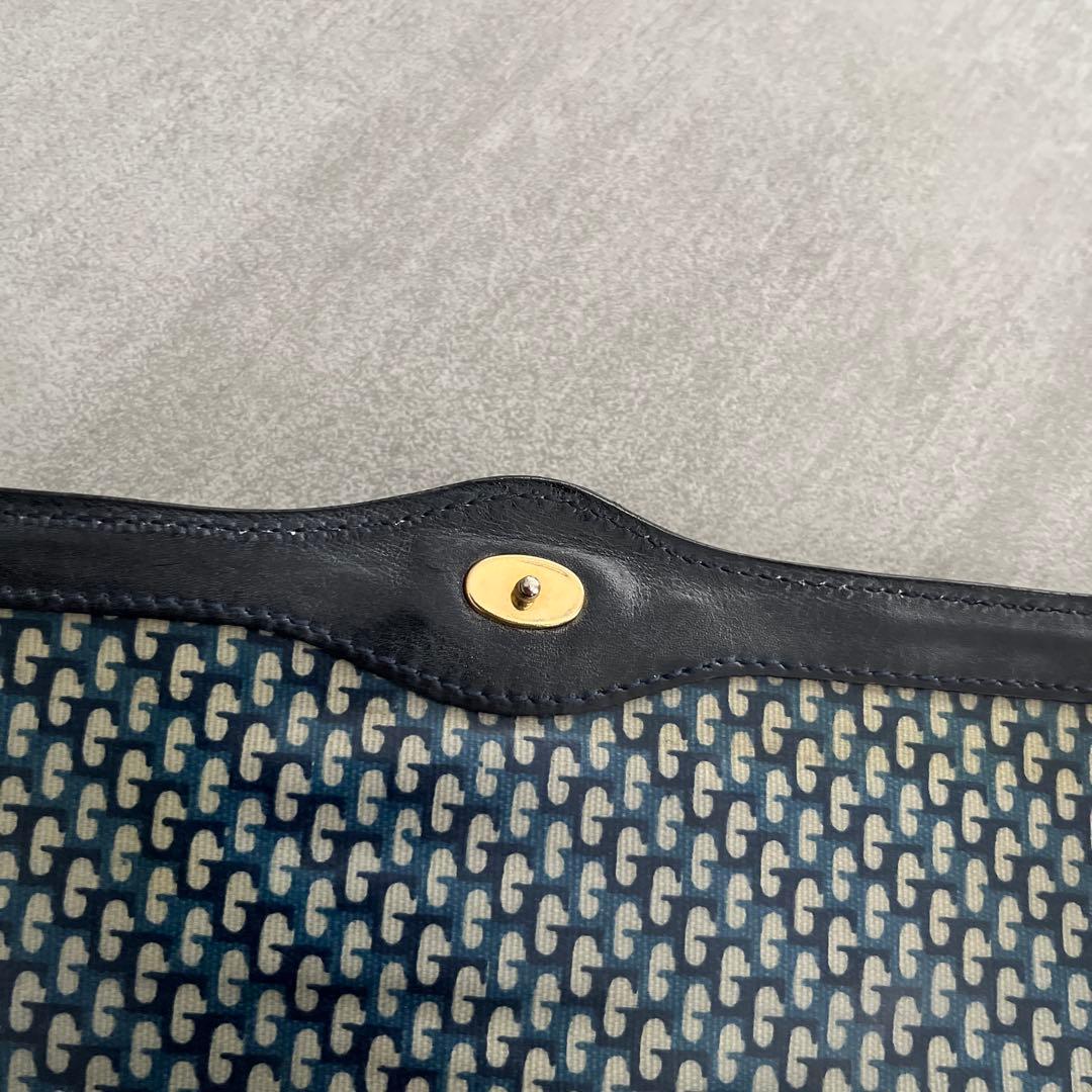 GUCCI スエード　シェリーラインセカンドバック　クラッチバック　ネイビー