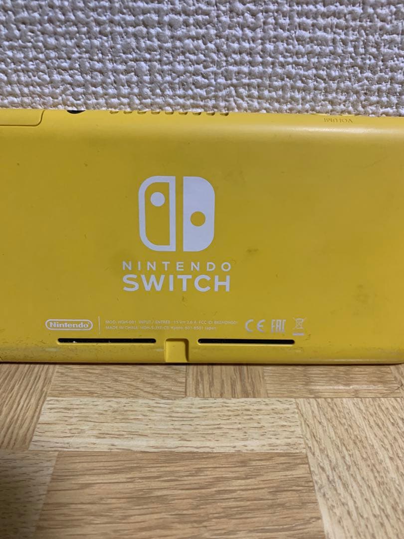 【ジャンク品】Nintendo Switch Lite イエロー　⭐︎