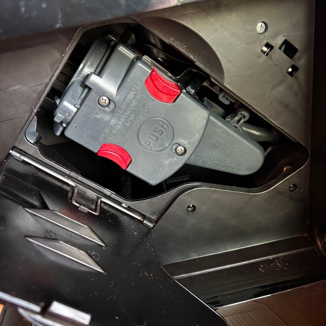 デロンギ　マグニフィカS 業務用モデル ECAM22110SBH