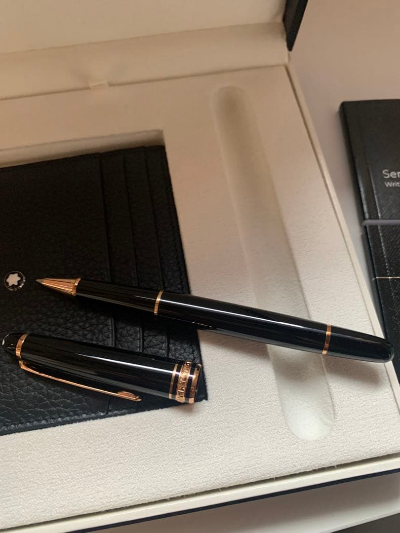 モンブラン　マイスターシュテュックボールペン&ポケットホルダーセット新品