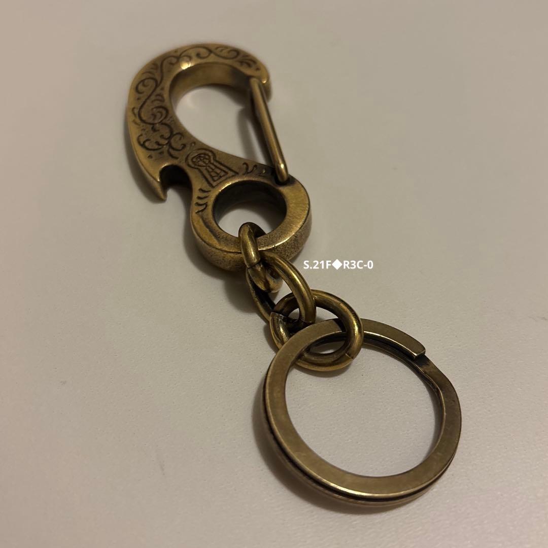 CLUCT 真鍮 ブラス 厚手カラビナ キーリング　両面に刻印クラフトマンシップ