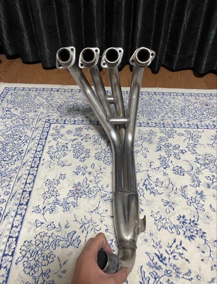 ホーネット250 中期　ホンダ純正ステンレスエキゾーストマニホールド。セット