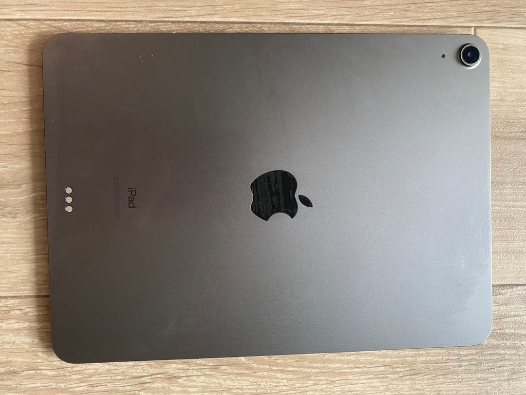 iPadair4 スペースグレイ型番A2316 キーボード、ペンと充電器つき