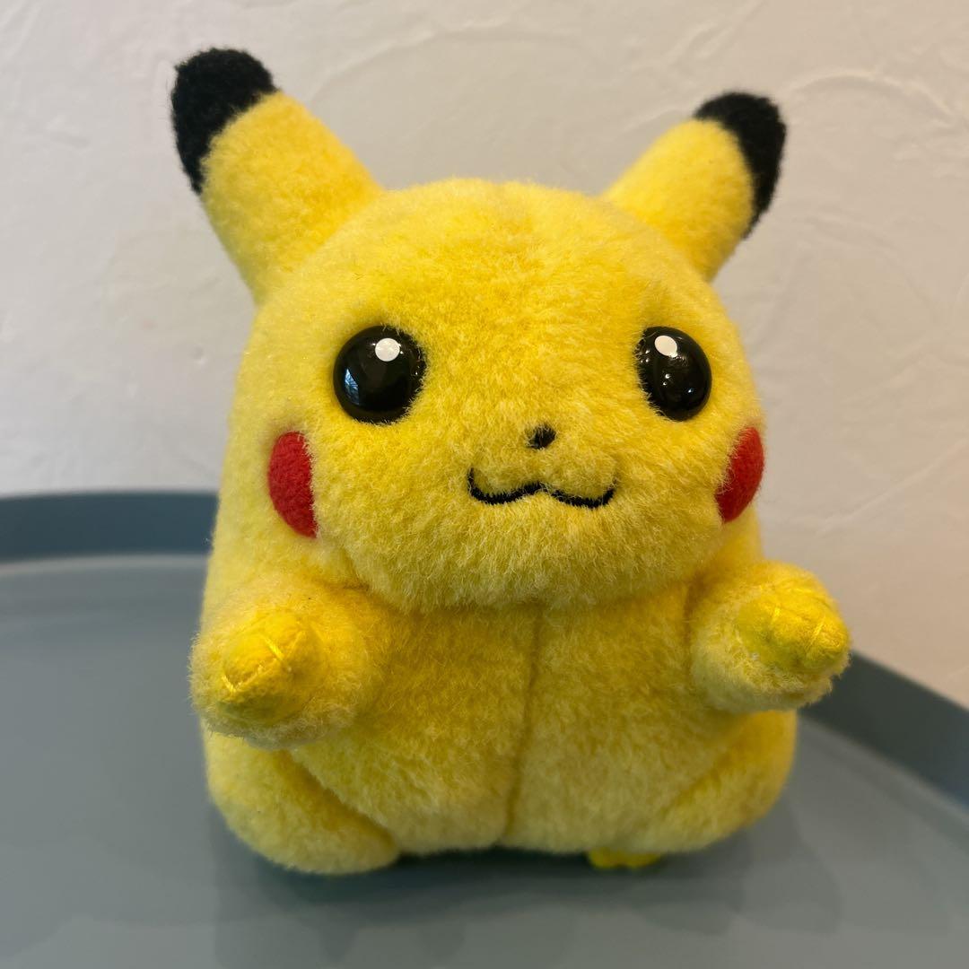 かわいめ　TOMY ピカチュウ ポケモン 初期 ぬいぐるみ