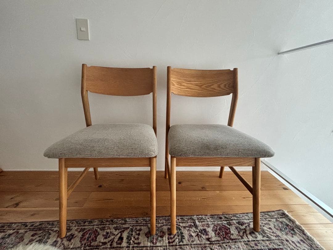 unico SIGNEシリーズ　ダイニングチェア　1脚