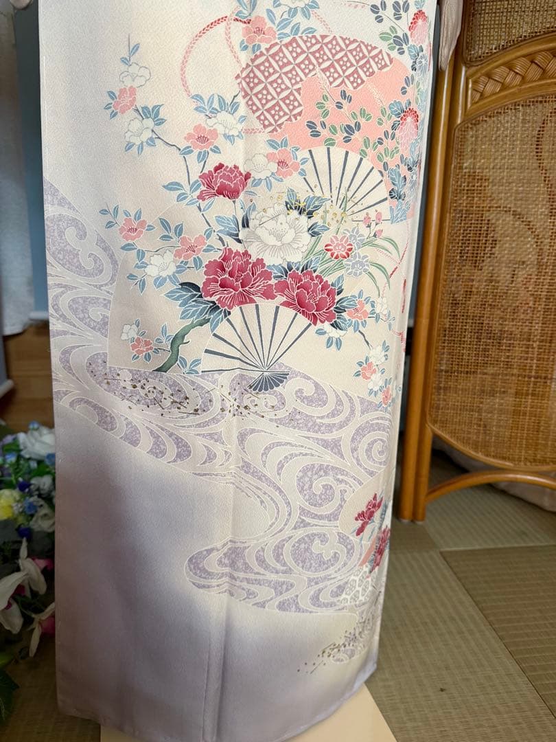 訪問着フルセット、扇面、流水、牡丹と四季の花　グラデーション　しつけ付き未使用品