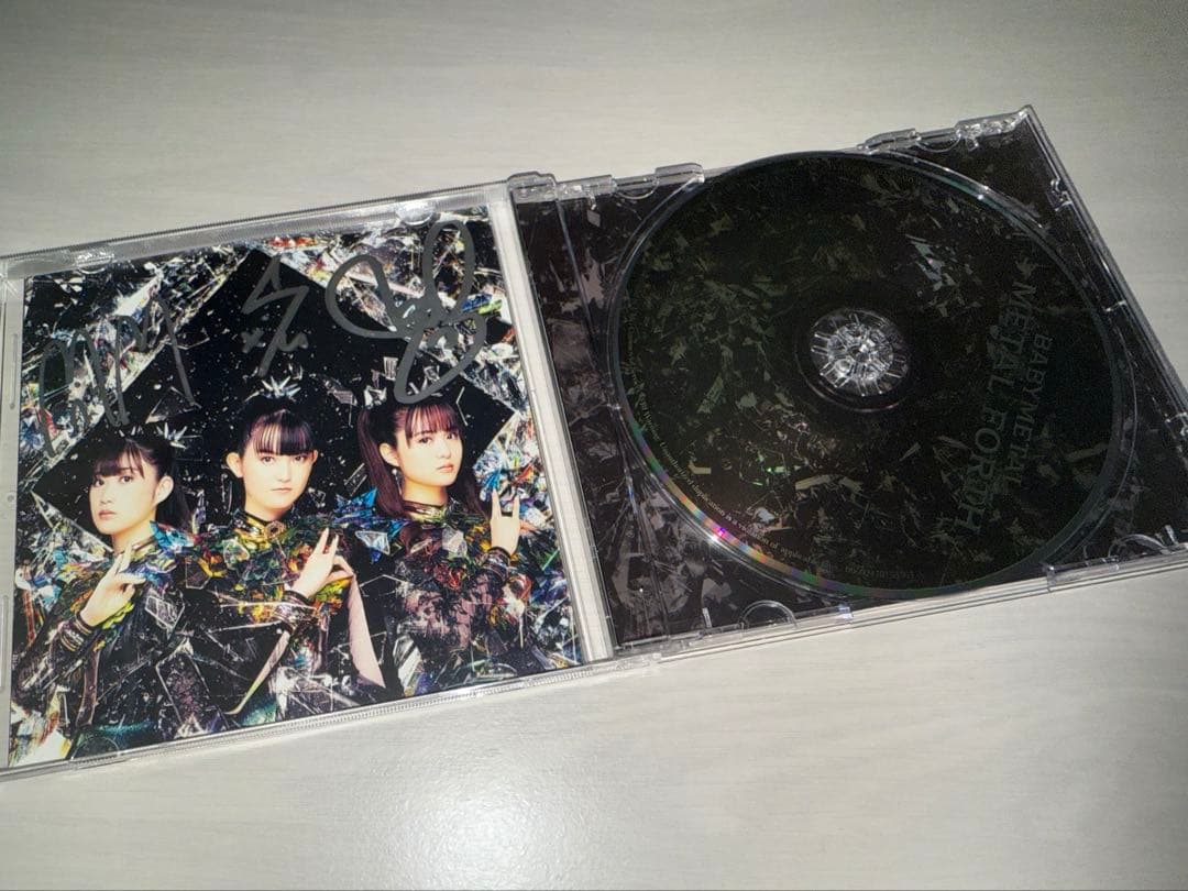 【US限定】直筆サインカード付 BABYL MOALパッケージ