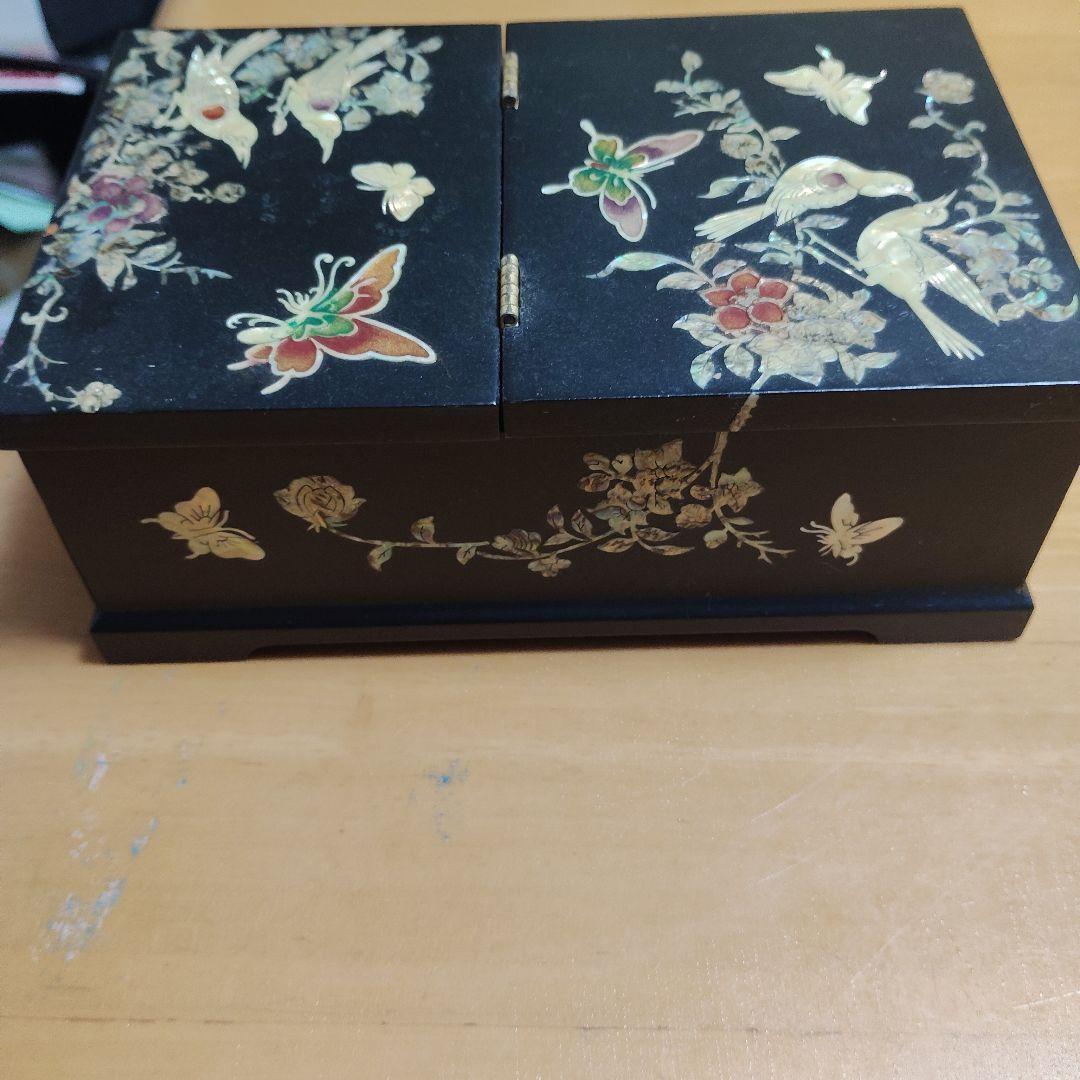 螺鈿　小物入れ　アクセサリー入れ