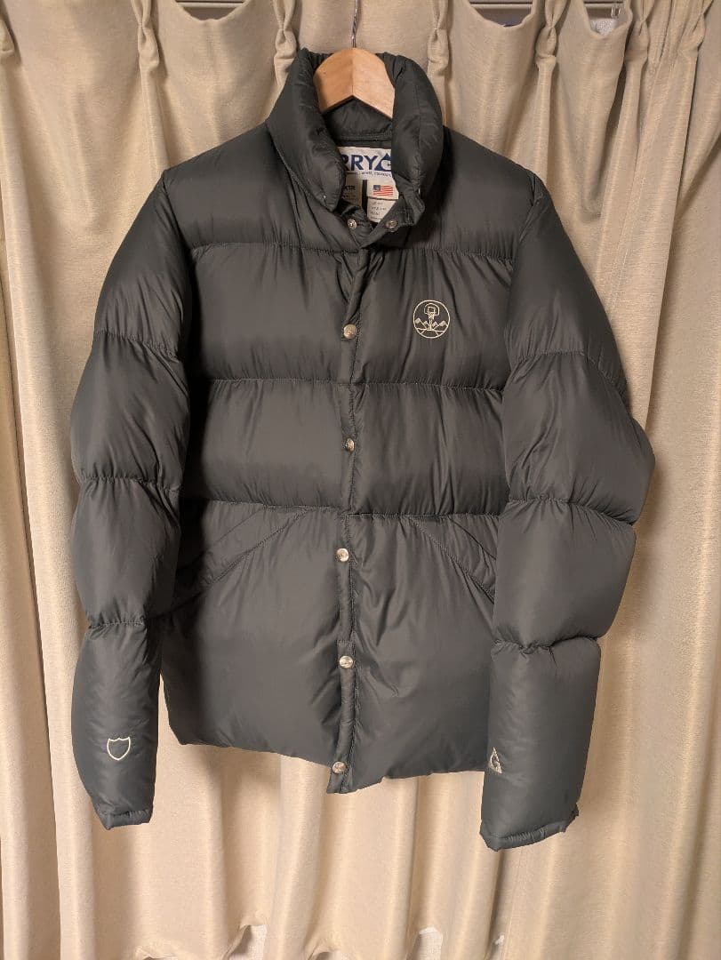 aktr×gerryダウンジャケット