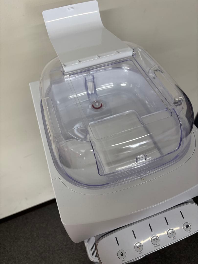 スタンド型浄水器 ホワイト