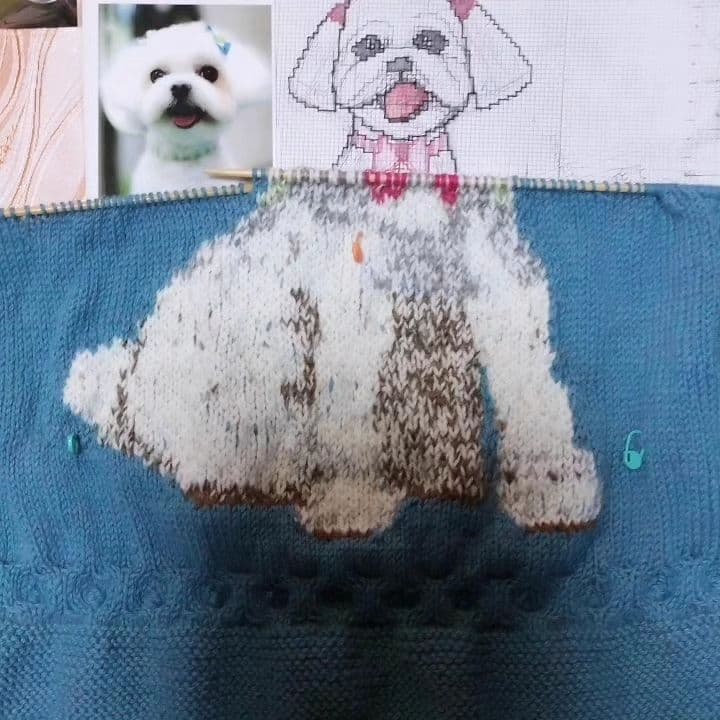 手編みニット＃似顔絵入りウール100%  クッションカバー