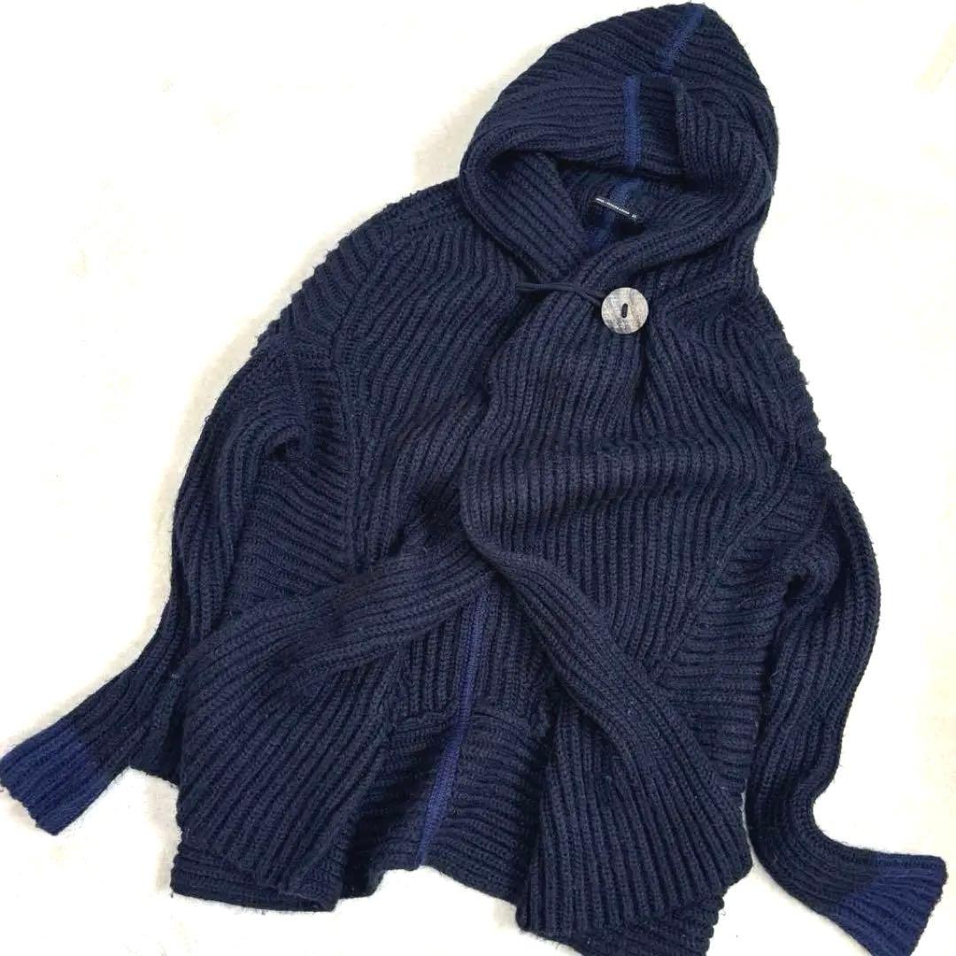 マリテフランソワジルボー 3Dニット モヘア混 ポンチョ風 ネイビー フード付
