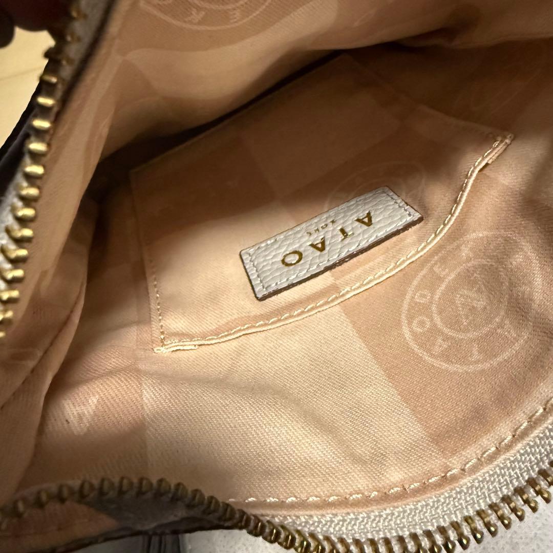 ATAOホリデー 撥水レザーバッグ ショルダー ポシェット 牛革 アイスグレー