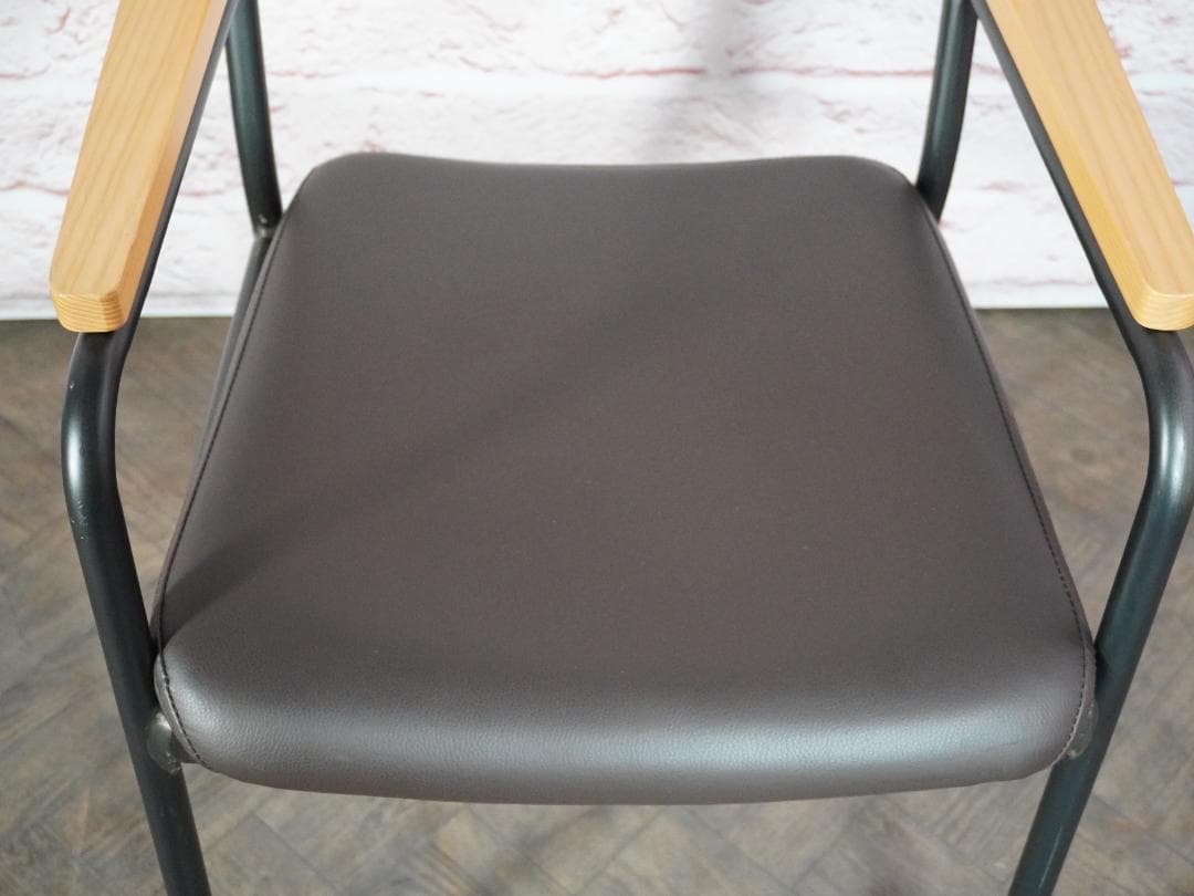 unico/ウニコ HOXTON/ホクストン アームダイニングチェア ブラウンa