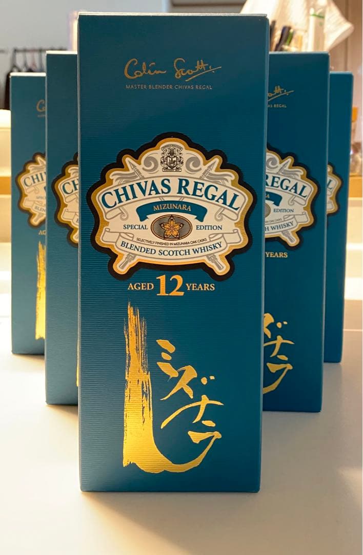 シーバスリーガルミズナラの空箱と空瓶！日本限定版