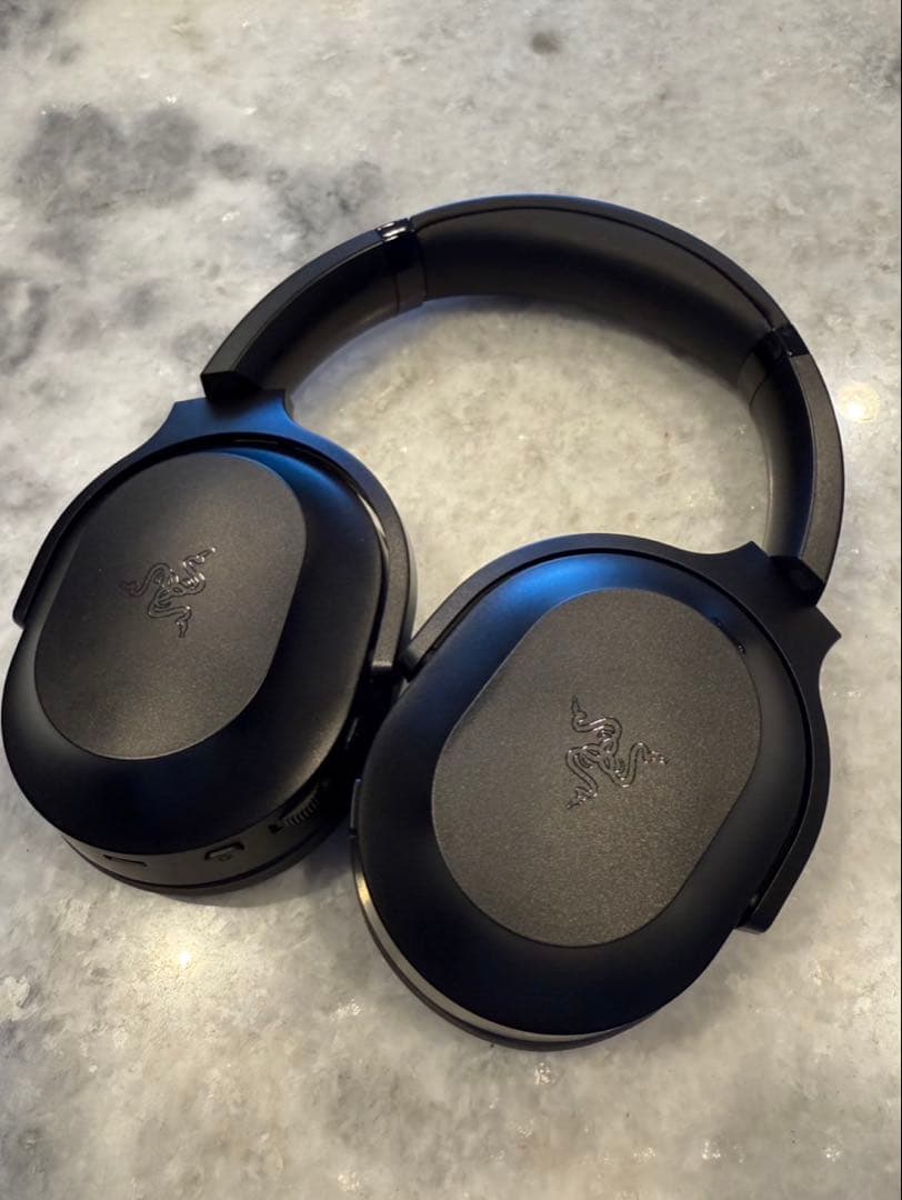 Razer Barracuda Pro レイザーワイヤレスゲーミングヘッドセット