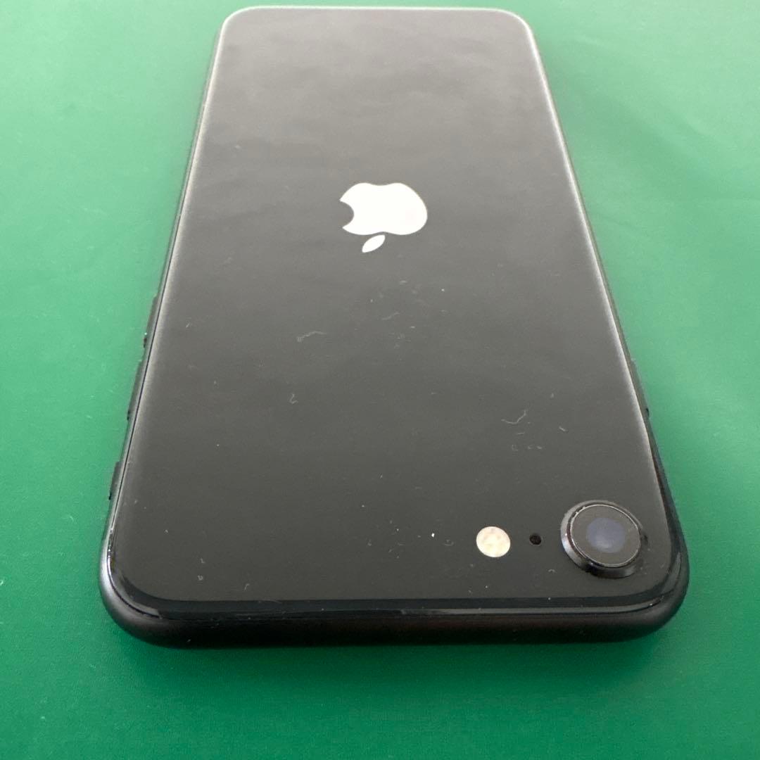 極美品　iPhone SE 第二世代 SIMフリー